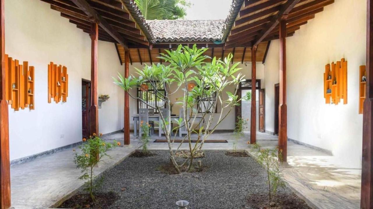 Antique Ceylon Villa Ахангама Екстериор снимка