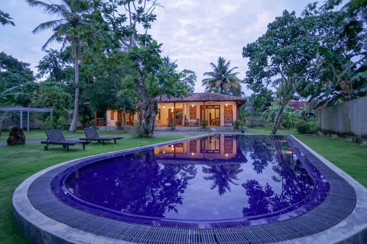 Antique Ceylon Villa Ахангама Екстериор снимка