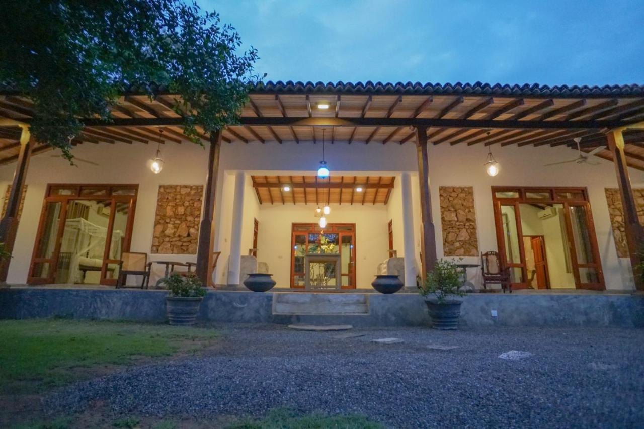 Antique Ceylon Villa Ахангама Екстериор снимка
