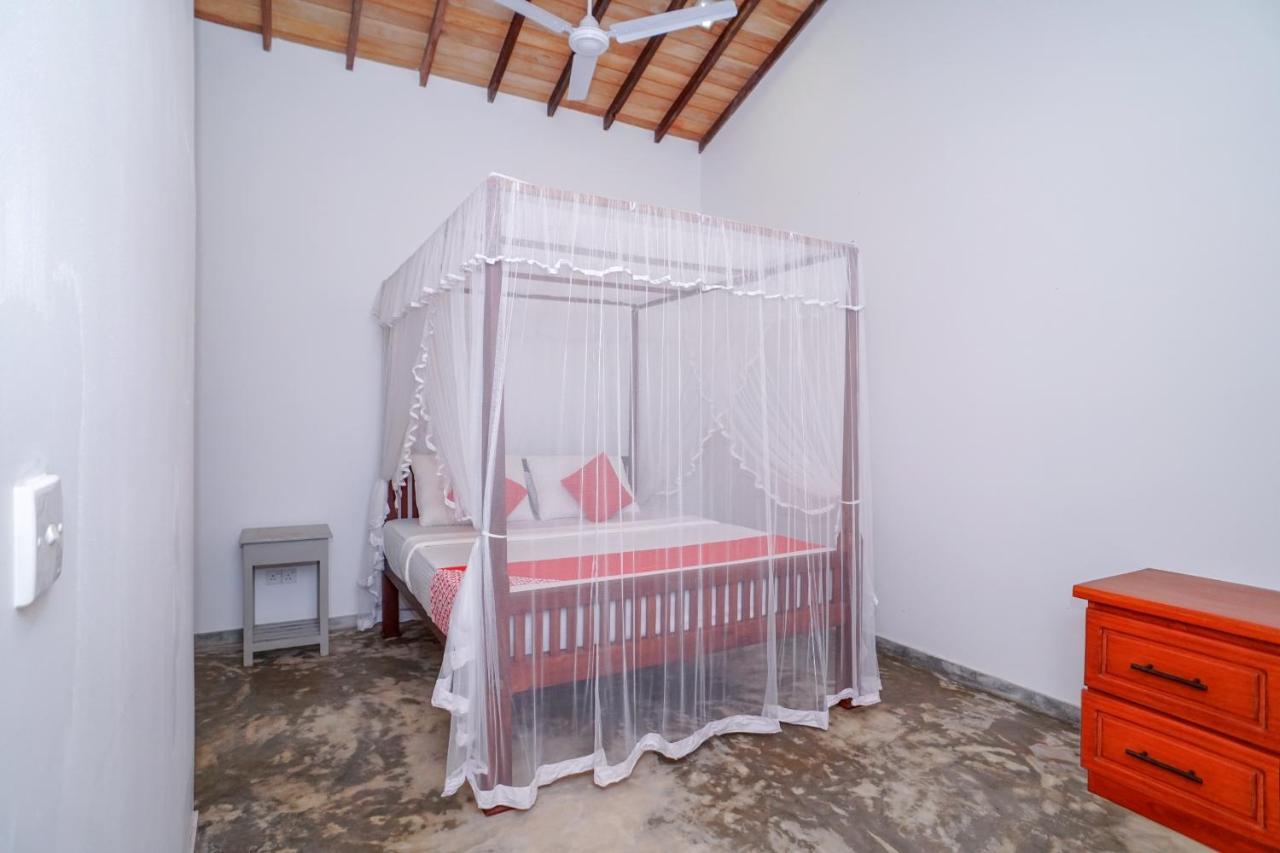 Antique Ceylon Villa Ахангама Екстериор снимка