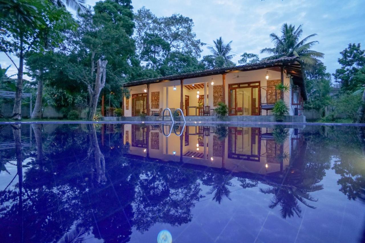 Antique Ceylon Villa Ахангама Екстериор снимка